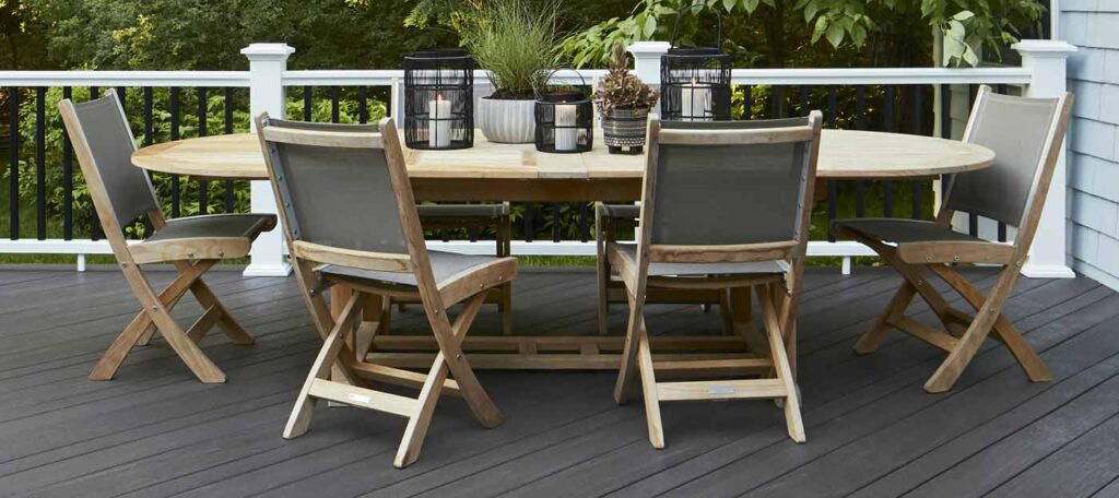 TimberTech-Dark-Hickory-Boston-Vintage-Collection-AZEK-Decking-multi-width-inspiration-gallery-2