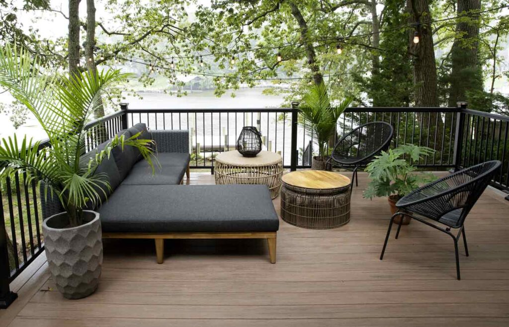 TimberTech-English-Walnut-MD-Vintage-Collection-AZEK-Decking-inspiration-gallery-1